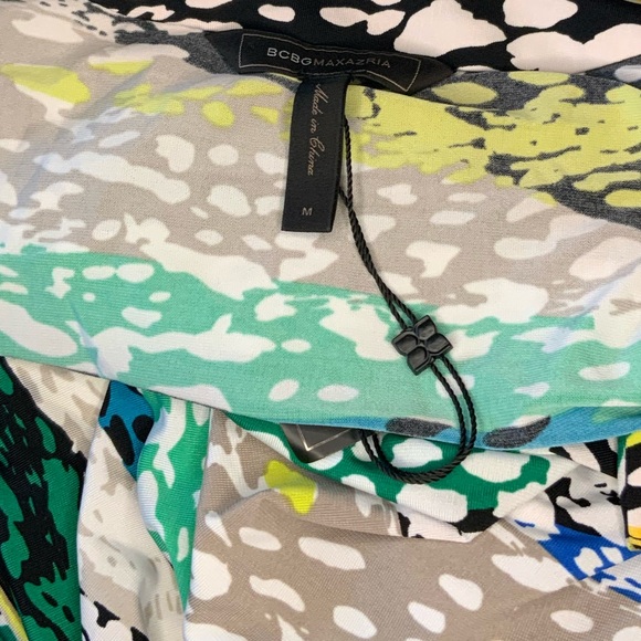 #42 NWT BCBGMAXAZRIA Daily Dress in Color Evergrenco Medium - Picture 3 of 4